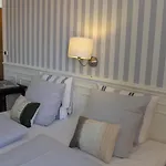 Pa Torvet - Guesthouse 4* Ærøskøbing