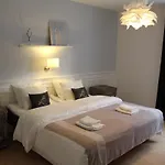 شقة فندقية Pa Torvet - Guesthouse Ærøskøbing