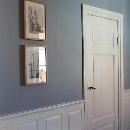Pa Torvet - Guesthouse アパートホテル Ærøskøbing