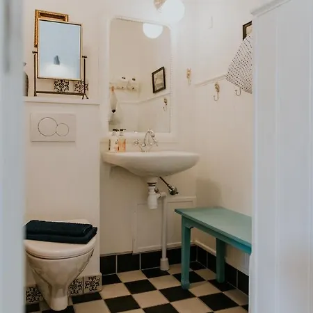 Pa Torvet - Guesthouse 4* Ærøskøbing